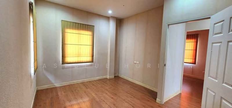 Parinyada Wongwan - Sathorn, Bangkok, Bang Khae, Bangkok, 3 Bedrooms, 180 sqm, Single Detached House For Sale, by Eastblue Horizon, 500498256 - DDproperty.com