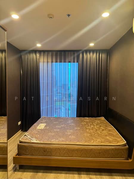 IDEO Mobi Asoke, Bangkok, New Petchaburi Road, Bang Kapi, Huai Khwang, Bangkok, 2 Bedrooms, 56 sqm, Condo For Rent, by Pat Bharasarn, 500498280 - DDproperty.com