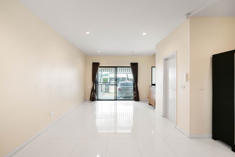 Eigen Premium Townhome Pattanakarn : ไอเจ้นท์ พรีเมียม ทาวน์โฮม พัฒนาการ, กรุงเทพ, ซอยพัฒนาการ 99 ถนนพัฒนาการตัดใหม่, ประเวศ, กรุงเทพ, 182 ตร.ม., ทาวน์เฮ้าส์ ขาย, โดย HOME Real Estate Service, 500498285 - DDproperty.com