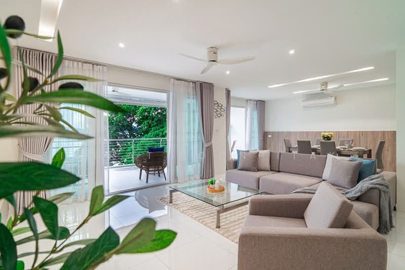 Luxurious Absolute Beachfront Residence with Panoramic Sea Views, Phuket, Wichit, Muang Phuket, Phuket, 3 Bedrooms, 280 sqm, Single Detached House For Sale, by Sirirat Boonpitak , 500498312 - DDproperty.com