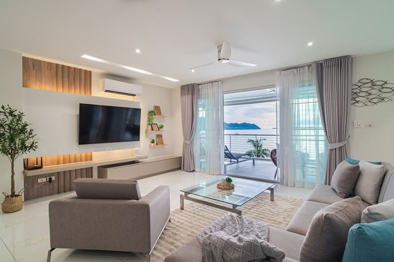 Luxurious Absolute Beachfront Residence with Panoramic Sea Views, Phuket, Wichit, Muang Phuket, Phuket, 3 Bedrooms, 280 sqm, Single Detached House For Sale, by Sirirat Boonpitak , 500498312 - DDproperty.com