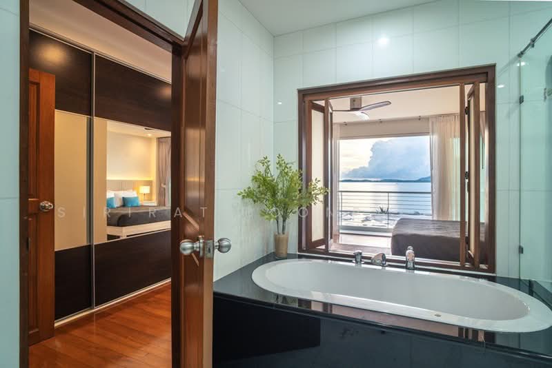 Luxurious Absolute Beachfront Residence with Panoramic Sea Views, Phuket, Wichit, Muang Phuket, Phuket, 3 Bedrooms, 280 sqm, Single Detached House For Sale, by Sirirat Boonpitak , 500498312 - DDproperty.com