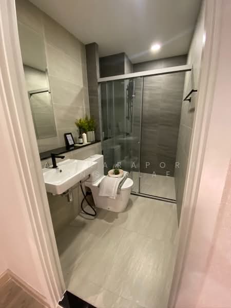 Supalai Parc Ekkamai-Pattanakarn, Bangkok, Suan Luang, Bangkok, 1 Bedroom, 42 sqm, Condo For Sale, by Patcharaporn Binsorlae, 500498352 - DDproperty.com