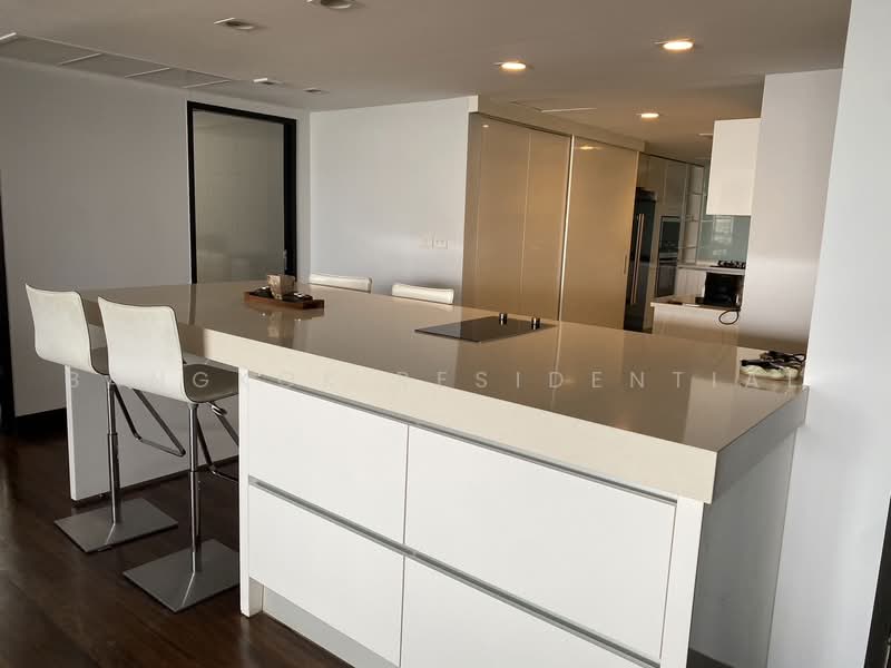 Somkid Gardens, Bangkok, Ploenchit, Lumphini, Pathum Wan, Bangkok, 3 Bedrooms, 250 sqm, Condo For Rent, by Bangkok Residential, 500498388 - DDproperty.com