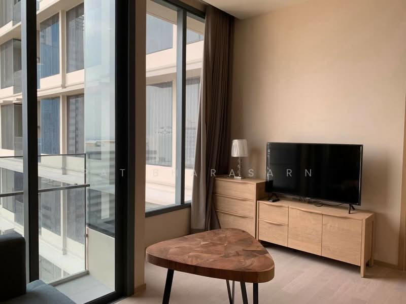 The Esse Asoke, Bangkok, 333 Soi Sukhumvit 21, Sukhumvit Road, Khlongtoei Nua, Watthana, Bangkok, 1 Bedroom, 37 sqm, Condo For Rent, by Pat Bharasarn, 500498398 - DDproperty.com