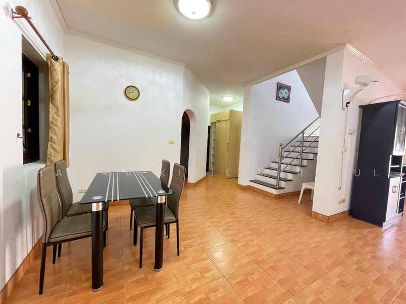 บ้าน 4-ห้องนอน, ชลบุรี, หนองปรือ, บางละมุง, ชลบุรี, 400 ตร.ม., บ้านเดี่ยว ขาย, โดย Chalisa Kitilimtrakul, 500498403 - DDproperty.com