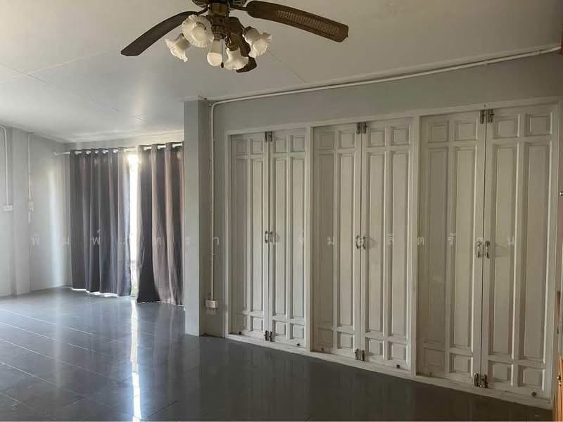 บ้านเดี่ยว ชั้นครึ่ง สะพาน99, Bangkok, Bang Sue, Bang Sue, Bangkok, 2 Bedrooms, 180 sqm, Single Detached House For Rent, by พิมพ์ภัทรา แจ่มอุลิตรัตน, 500498414 - DDproperty.com