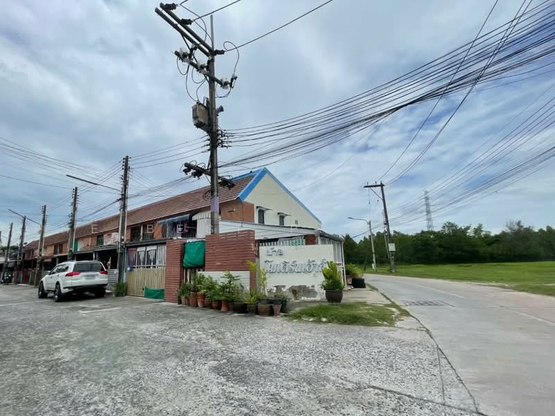 หมู่บ้านโมเดิร์นเฮ้าส์ ชลบุรี, Chon Buri (Pattaya), Ban Suan, Muang Chon Buri, Chon Buri (Pattaya), 2 Bedrooms, 100 sqm, Townhouse For Sale, by The Best Property นุ้ย, 500498415 - DDproperty.com