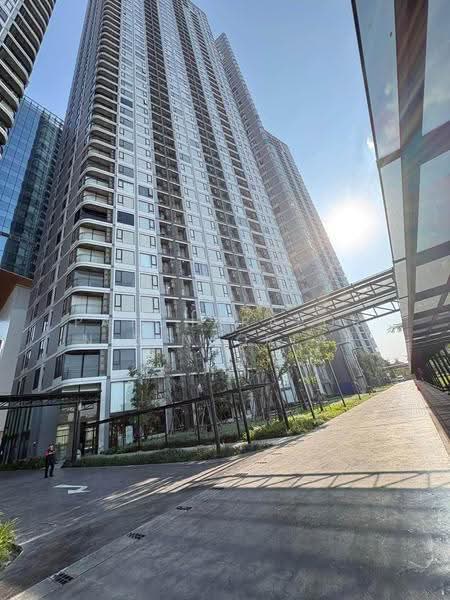 Skyrise Avenue Sukhumvit 64, Bangkok, 3 Soi Sukhumvit 64, Bang Chak, Phra Khanong, Bangkok, 2 Bedrooms, 45 sqm, Condo For Sale, by Patcharaporn Binsorlae, 500498432 - DDproperty.com
