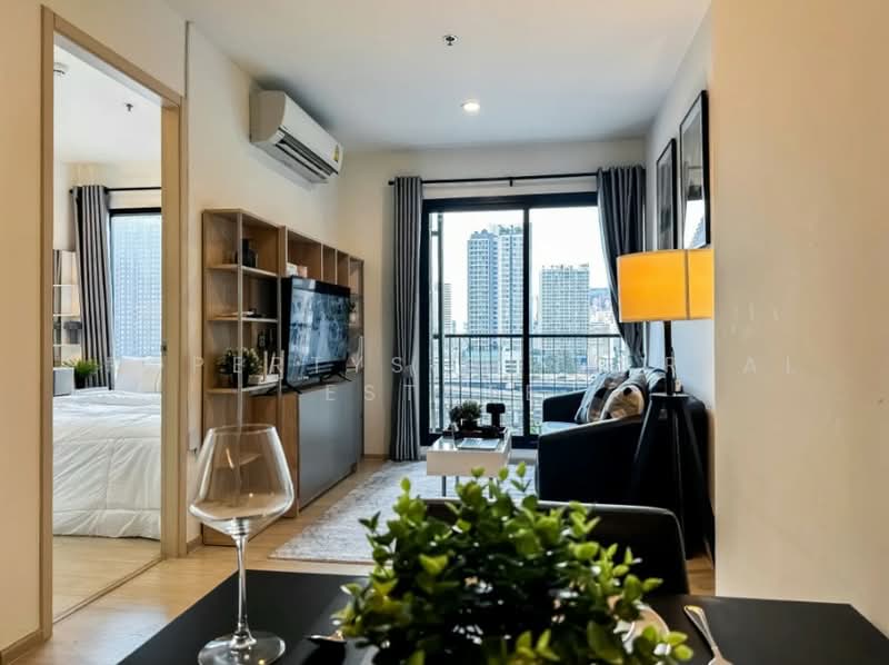 Life Asoke, Bangkok, Asoke-Dindang Road, Bang Kapi, Huai Khwang, Bangkok, 2 Bedrooms, 60 sqm, Condo For Rent, by PROPERTYSIGHTS REAL ESTATE, 500498437 - DDproperty.com
