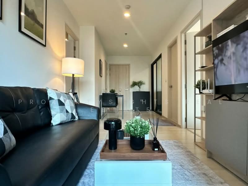 Life Asoke, Bangkok, Asoke-Dindang Road, Bang Kapi, Huai Khwang, Bangkok, 2 Bedrooms, 60 sqm, Condo For Rent, by PROPERTYSIGHTS REAL ESTATE, 500498437 - DDproperty.com