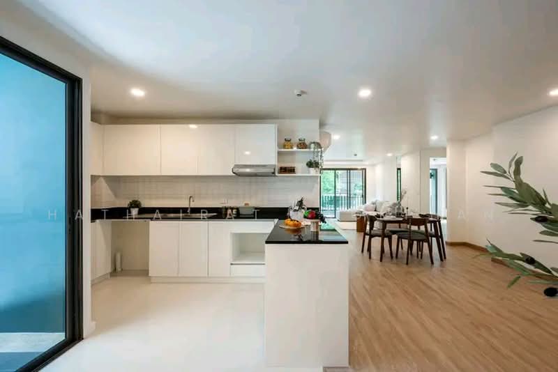 Voque Sukhumvit 31, Bangkok, 69 Sukhumvit 31, Khlongtoei Nua, Watthana, Bangkok, 2 Bedrooms, 121 sqm, Condo For Sale, by Hathairat Rookphan, 500498452 - DDproperty.com