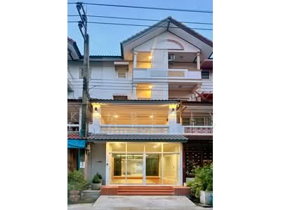 ขาย - ขายทาวน์โฮมรีโนเวทใหม่ ม.วิเศษสุข 9 ประชาอุทิศ 72 ทุ่งครุ 4 ชั้น 6 ห้องนอน 4 ห้องน้ำ พร้อมอยู่, กรุงเทพ