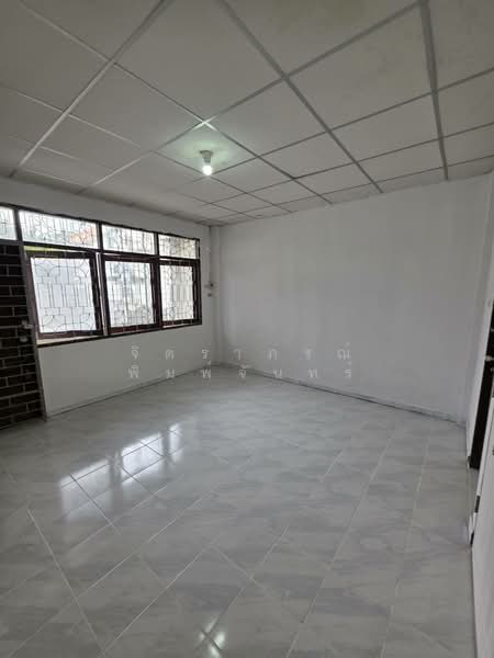Charan sanitwong soi 13, Bangkok, จรัญสนิทวงศ์ 13, Bang Waek, Phasi Charoen, Bangkok, 4 Bedrooms, 300 sqm, Townhouse For Rent, by จิตราภรณ์ พิมพ์จันทร์, 500498487 - DDproperty.com