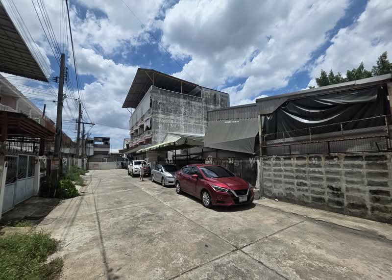 Charan sanitwong soi 13, Bangkok, จรัญสนิทวงศ์ 13, Bang Waek, Phasi Charoen, Bangkok, 4 Bedrooms, 300 sqm, Townhouse For Rent, by จิตราภรณ์ พิมพ์จันทร์, 500498487 - DDproperty.com