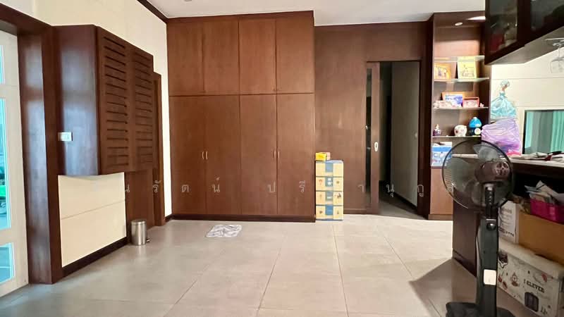 Ban Chat Luang, Soi Rat Uthit 54, Bangkok, Rat Uthit Road 54, Saen Sab, Min Buri, Bangkok, 4 Bedrooms, 150 sqm, Single Detached House For Sale, by สินรัตน์ ปรีชานุกูล, 500498507 - DDproperty.com