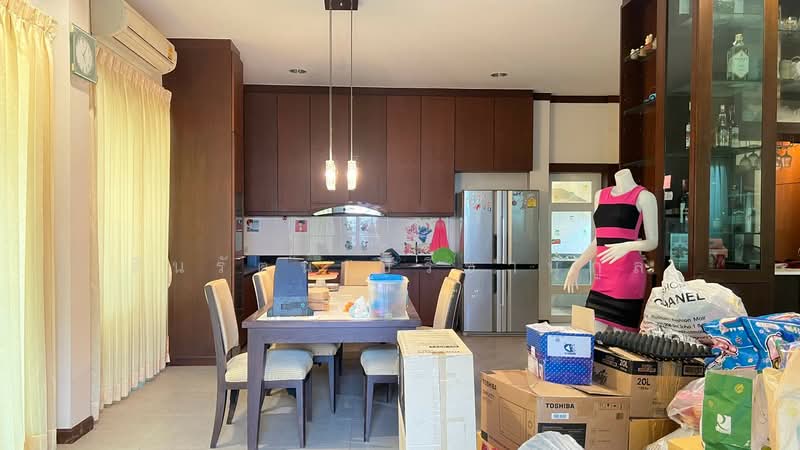 Ban Chat Luang, Soi Rat Uthit 54, Bangkok, Rat Uthit Road 54, Saen Sab, Min Buri, Bangkok, 4 Bedrooms, 150 sqm, Single Detached House For Sale, by สินรัตน์ ปรีชานุกูล, 500498507 - DDproperty.com