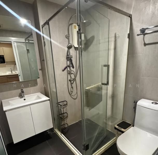 Baan Sathorn Chao Phraya, Bangkok, 931 Charoen Nakhon 15 A Alley, Khlong Ton Sai, Khlong San, Bangkok, 1 Bedroom, 70 sqm, Condo For Rent, by Hathairat Rookphan, 500498525 - DDproperty.com
