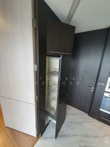The Issara Ladprao, Bangkok, 296 Ladpao Road, Jom Phon, Chatuchak, Bangkok, 1 Bedroom, 52 sqm, Condo For Sale, by Hathairat Rookphan, 500498527 - DDproperty.com