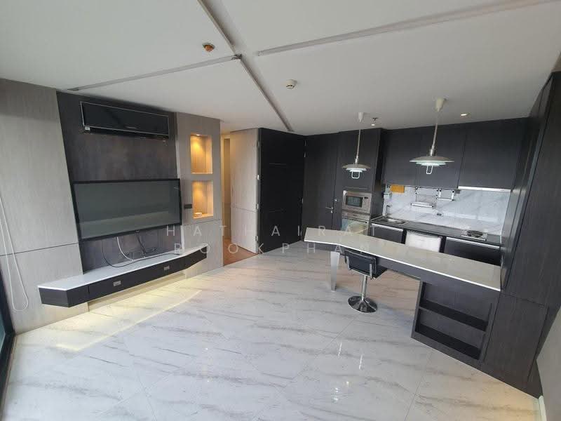 The Issara Ladprao, Bangkok, 296 Ladpao Road, Jom Phon, Chatuchak, Bangkok, 1 Bedroom, 52 sqm, Condo For Sale, by Hathairat Rookphan, 500498527 - DDproperty.com