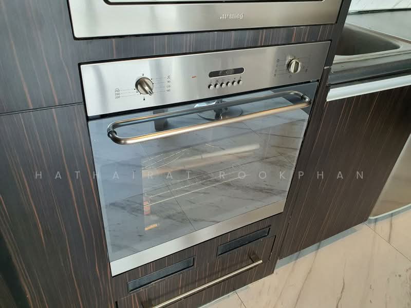 The Issara Ladprao, Bangkok, 296 Ladpao Road, Jom Phon, Chatuchak, Bangkok, 1 Bedroom, 52 sqm, Condo For Sale, by Hathairat Rookphan, 500498527 - DDproperty.com