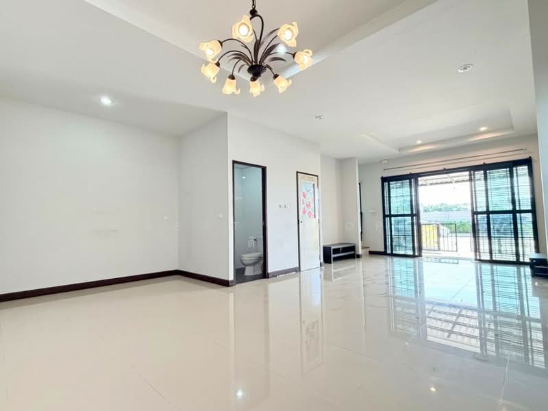 อรินสิริ สปอร์ต วิลเลจ, Chon Buri (Pattaya), Ban Pik, Muang Chon Buri, Chon Buri (Pattaya), 3 Bedrooms, 100 sqm, Townhouse For Sale, by The Best Property ดิว, 500498537 - DDproperty.com