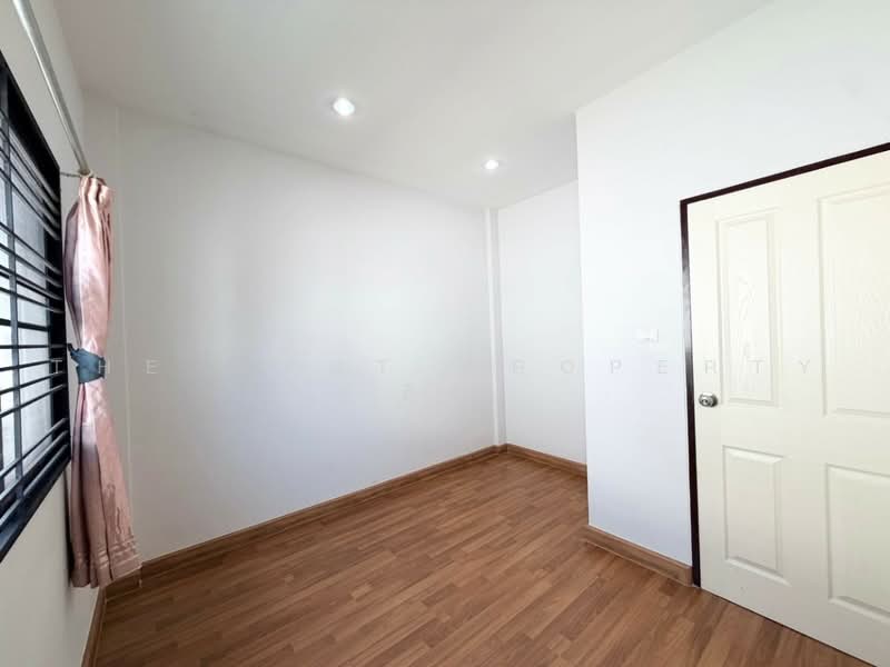 อรินสิริ สปอร์ต วิลเลจ, Chon Buri (Pattaya), Ban Pik, Muang Chon Buri, Chon Buri (Pattaya), 3 Bedrooms, 100 sqm, Townhouse For Sale, by The Best Property ดิว, 500498537 - DDproperty.com