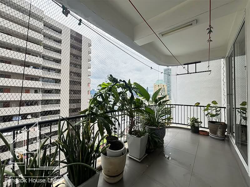 Grand Ville House 1, Bangkok, 36 Soi Sukhumvit 24, Khong Tan, Khlong Toei, Bangkok, 3 Bedrooms, 225 sqm, Condo For Rent, by Bangkok House Living, 500498572 - DDproperty.com