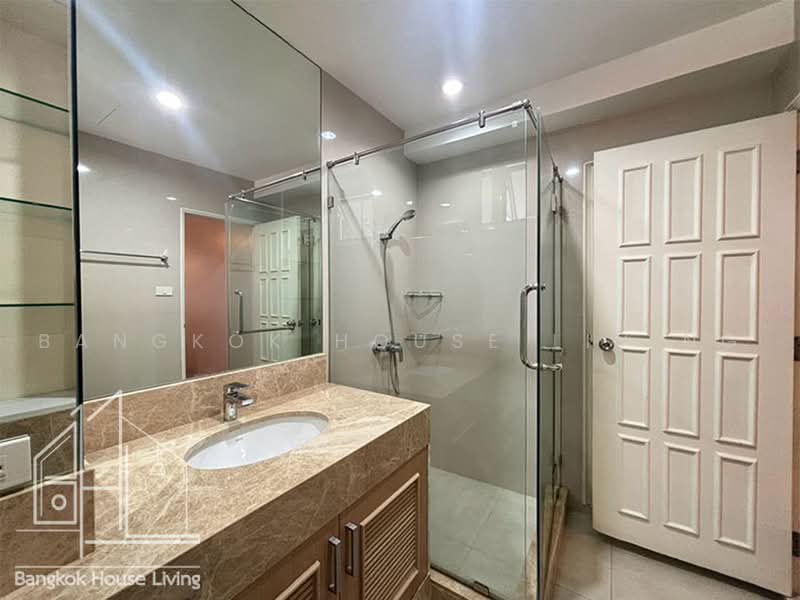 Grand Ville House 1, Bangkok, 36 Soi Sukhumvit 24, Khong Tan, Khlong Toei, Bangkok, 3 Bedrooms, 225 sqm, Condo For Rent, by Bangkok House Living, 500498572 - DDproperty.com