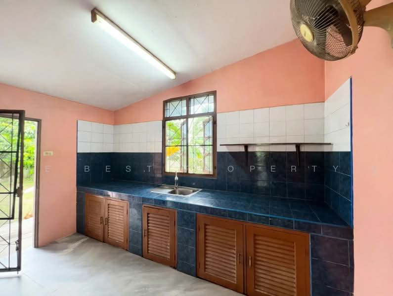 บ้านเดี่ยวพร้อมที่ดินเหมือง ชลบุรี, Chon Buri (Pattaya), Mhueng, Muang Chon Buri, Chon Buri (Pattaya), 2 Bedrooms, 150 sqm, Single Detached House For Sale, by The Best Property ปู, 500498585 - DDproperty.com