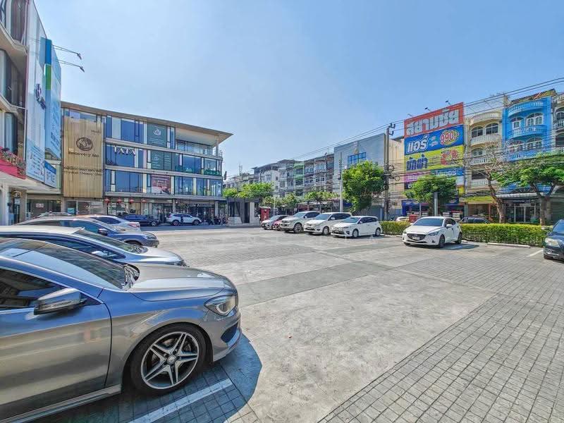 4-Story Commercial Building for Rent, The Millionaire Masters On Nut (SPSAD4131), Bangkok, On Nut, Suan Luang, Bangkok, , 265 sqm, Shophouse For Rent, by Agent Pla, 500498587 - DDproperty.com