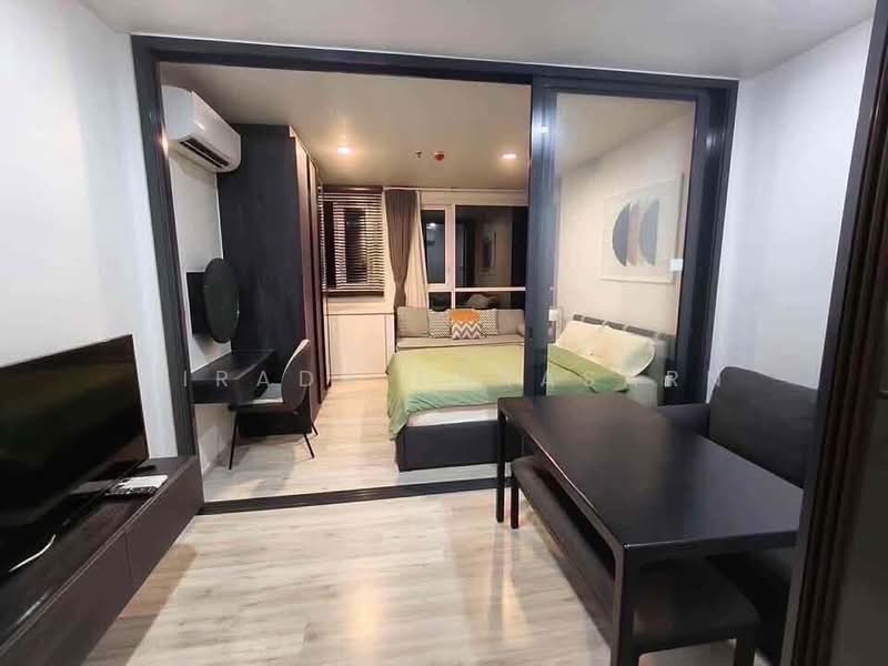 XT Huaikhwang, Bangkok, 244 Ratchadaphisek Road, Huai Khwang, Bangkok, 1 Bedroom, 30 sqm, Condo For Rent, by Airada Parasarn, 500498622 - DDproperty.com