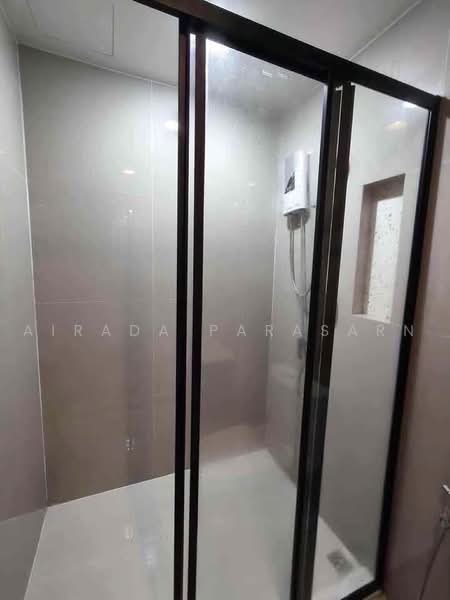 XT Huaikhwang, Bangkok, 244 Ratchadaphisek Road, Huai Khwang, Bangkok, 1 Bedroom, 30 sqm, Condo For Rent, by Airada Parasarn, 500498622 - DDproperty.com