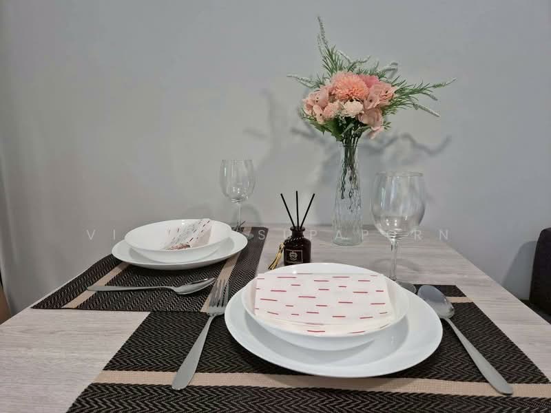 Atmoz Tropicana Bangna, Bangkok, 22 Bang Na-Trat Frontage Rd, Bang Na, Bangkok, 1 Bedroom, 30 sqm, Condo For Rent, by Vipada Supaporn, 500498637 - DDproperty.com