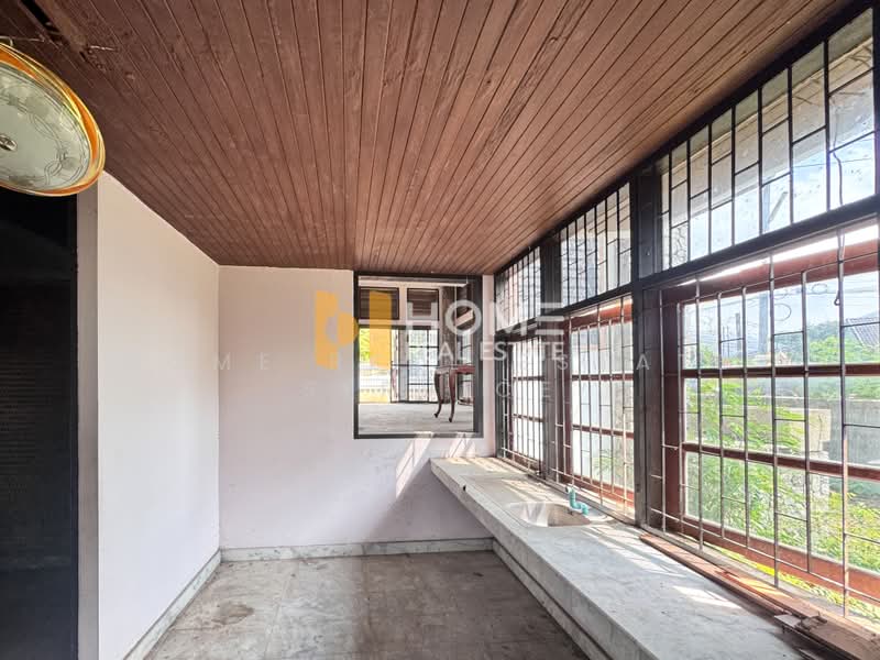 ที่ดินพร้อมบ้าน 121 ตารางวา บ้านไร่ดินแดงซอย 9, Chon Buri (Pattaya), Bang Phra, Si Racha, Chon Buri (Pattaya), , 1,684 sqm, Land For Sale, by HOME Real Estate Service, 500498640 - DDproperty.com