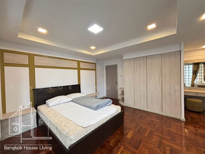 D.H.Grand Tower, Bangkok, Soi Prommit, Khlong Tan Nua, Watthana, Bangkok, 3 Bedrooms, 240 sqm, Apartment For Rent, by Bangkok House Living, 500498648 - DDproperty.com