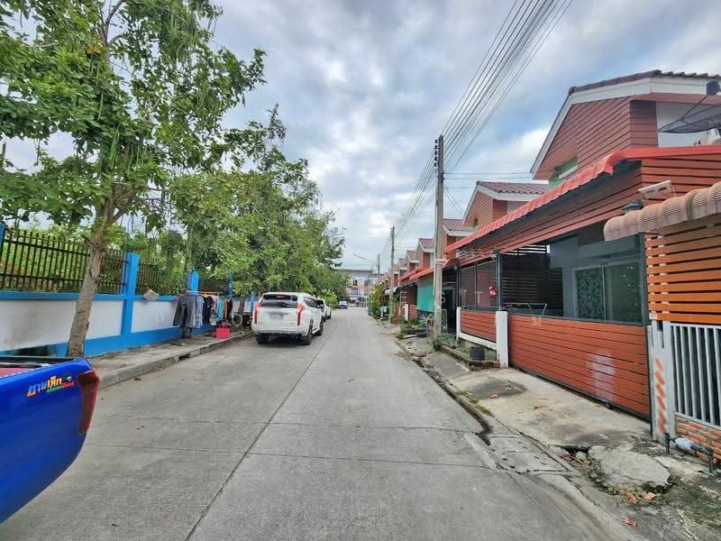 หมู่บ้านเอื้ออาทรบ้านบึง2 ชลบุรี, Chon Buri (Pattaya), Ban Bung, Chon Buri (Pattaya), 2 Bedrooms, 150 sqm, Single Detached House For Sale, by The Best Property ส้ม, 500498656 - DDproperty.com