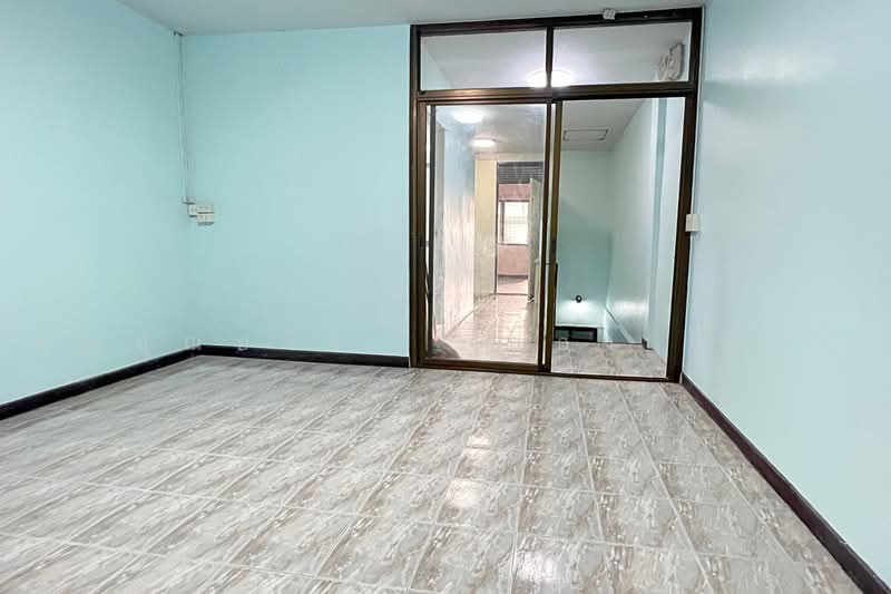 Sinthawee Ngam Charoen, Bangkok, Soi Ananmai Ngam Charoen, Tha Kham, Bang Khun Thian, Bangkok, 3 Bedrooms, 156 sqm, Townhouse For Sale, by คุณปุณยวีร์ ภู่ทอง (อ้อ), 500498671 - DDproperty.com