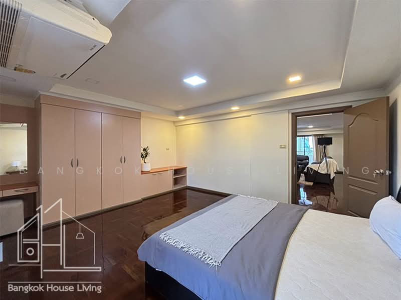 D.H.Grand Tower, Bangkok, Soi Prommit, Khlong Tan Nua, Watthana, Bangkok, 3 Bedrooms, 260 sqm, Condo For Rent, by Bangkok House Living, 500498675 - DDproperty.com