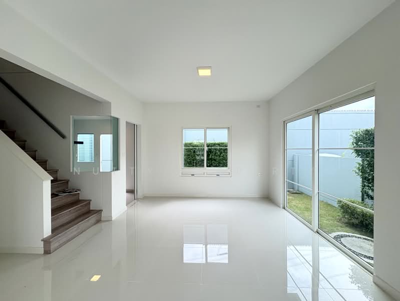 Sivalee Srinakarin-Romklao : สีวลี ศรีนครินทร์-ร่มเกล้า, กรุงเทพ, 6 Soi 2 Minburi, มีนบุรี, กรุงเทพ, 137 ตร.ม., บ้านเดี่ยว ขาย, โดย Nutty Property, 500498679 - DDproperty.com