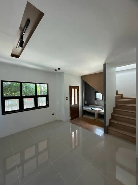 ขายบ้านเดี่ยว โซนสันทราย หนองจ๊อม, เชียงใหม่, หนองจ๊อม, สันทราย, เชียงใหม่, 120 ตร.ม., บ้านเดี่ยว ขาย, โดย อามร ยืนยง, 500498698 - DDproperty.com