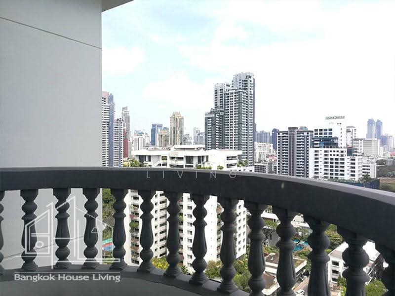 Royal Castle Sukhumvit : รอยัล คาสเซอร์ สุขุมวิท, กรุงเทพ, 30 ซอยสุขุมวิท 39, คลองเตยเหนือ, วัฒนา, กรุงเทพ, 160 ตร.ม., คอนโด ให้เช่า, โดย Bangkok House Living, 500498705 - DDproperty.com