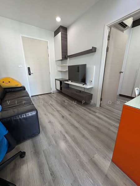 Centric Sathorn-St Louis, Bangkok, Sathorn Nua Road, Yan Nawa, Sathon, Bangkok, 1 Bedroom, 34 sqm, Condo For Rent, by Vipada Supaporn, 500498706 - DDproperty.com