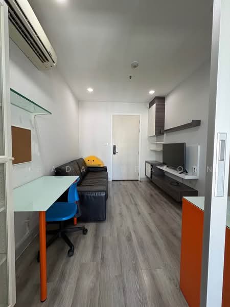 Centric Sathorn-St Louis, Bangkok, Sathorn Nua Road, Yan Nawa, Sathon, Bangkok, 1 Bedroom, 34 sqm, Condo For Rent, by Vipada Supaporn, 500498706 - DDproperty.com