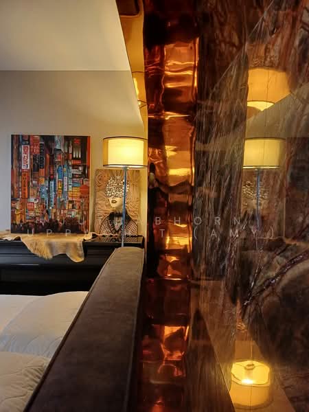 The Lofts Silom, Bangkok, Pramuan Road, Silom, Bang Rak, Bangkok, 1 Bedroom, 48 sqm, Condo For Rent, by Juthabhorn Uppachit (Amy), 500498710 - DDproperty.com