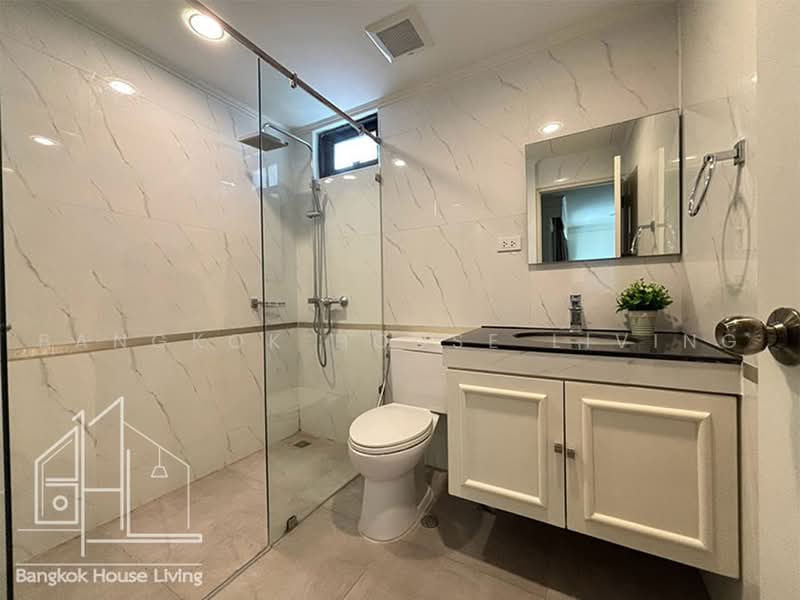 M Towers, Bangkok, Soi Sukhumvit 35, Khlong Tan Nua, Watthana, Bangkok, 3 Bedrooms, 230 sqm, Condo For Rent, by Bangkok House Living, 500498731 - DDproperty.com