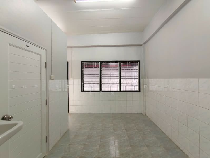 หมู่บ้านภาณุพงศ์ บ้านโป่ง, Ratchaburi, Pak Raet, Ban Pong, Ratchaburi, 2 Bedrooms, 100 sqm, Townhouse For Sale, by The Best Property โอ็ต, 500498768 - DDproperty.com