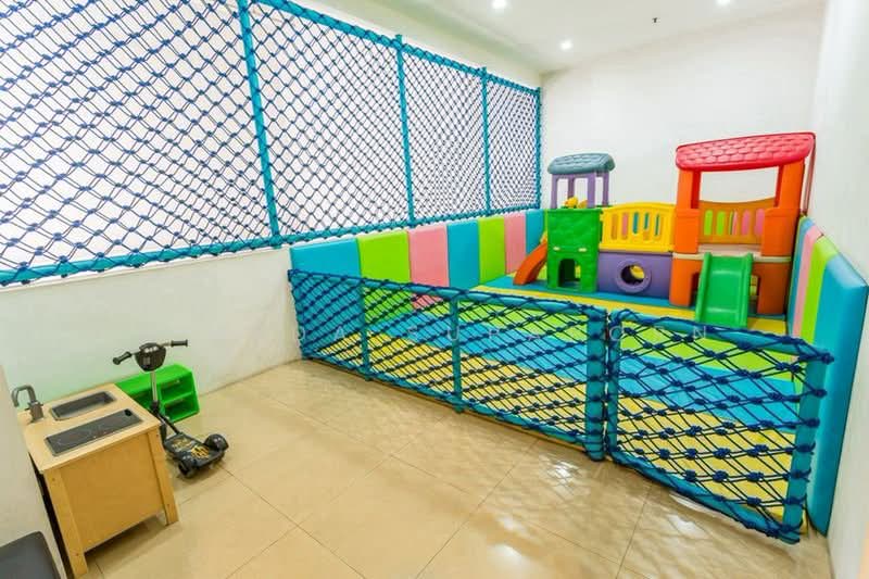 The Rajdamri, Bangkok, Ratchadamri Road, Lumphini, Pathum Wan, Bangkok, 1 Bedroom, 45 sqm, Condo For Rent, by Vipada Supaporn, 500498785 - DDproperty.com