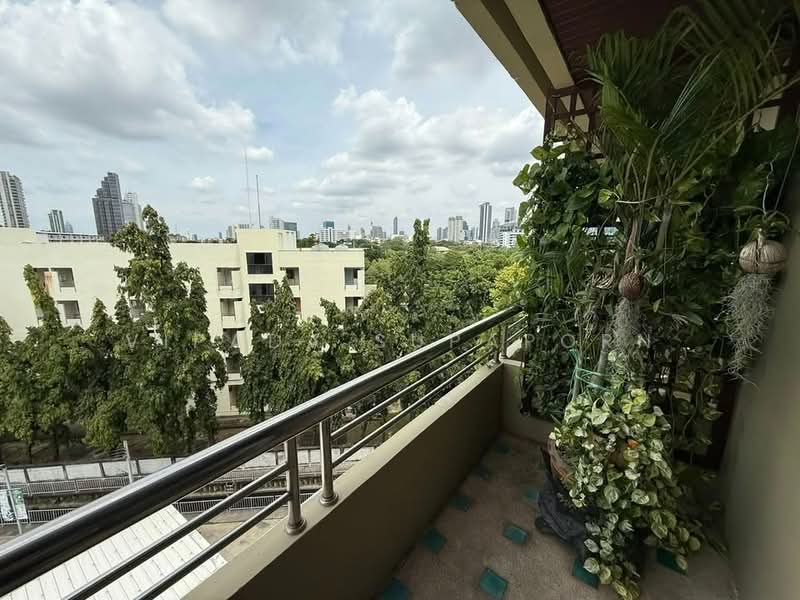Supreme Ville Condominium, Bangkok, Yenakat, Thung Maha Mek, Sathon, Bangkok, 2 Bedrooms, 118 sqm, Condo For Rent, by Vipada Supaporn, 500498804 - DDproperty.com