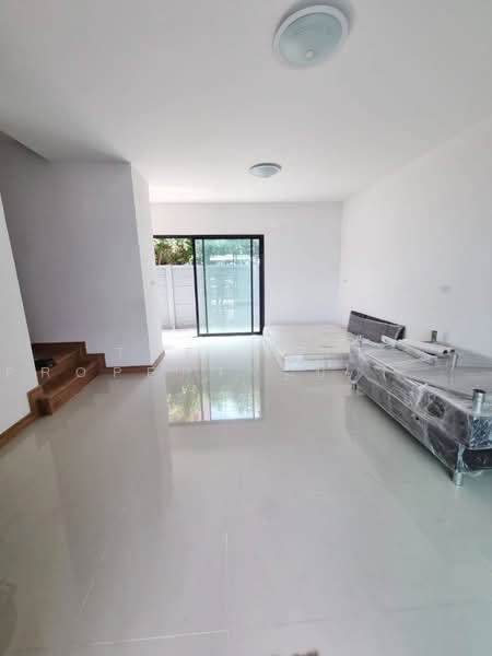 Baan Lapawan 23, Nonthaburi, 345-Ratchaphruek Road, Lam Pho, Bang Bua Thong, Nonthaburi, 3 Bedrooms, 100 sqm, Townhouse For Sale, by The Best Property บี (รหัสตัวแทน 3001) Line ID :, 500498825 - DDproperty.com